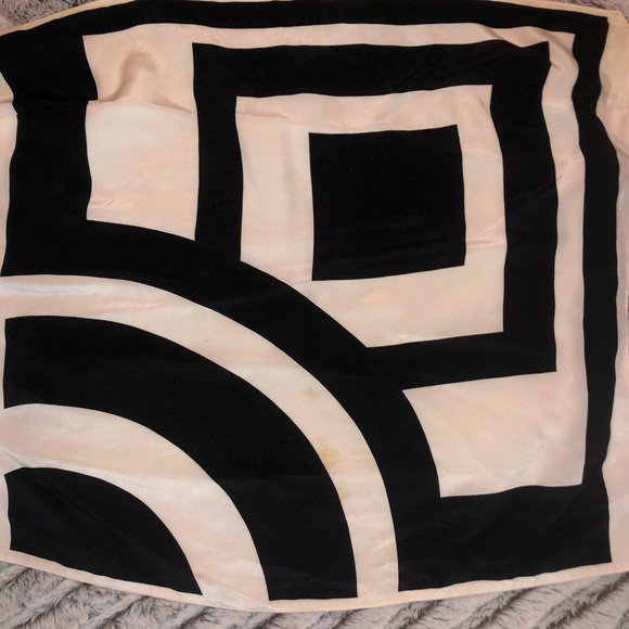 Addl pics - Picture 2 of 3